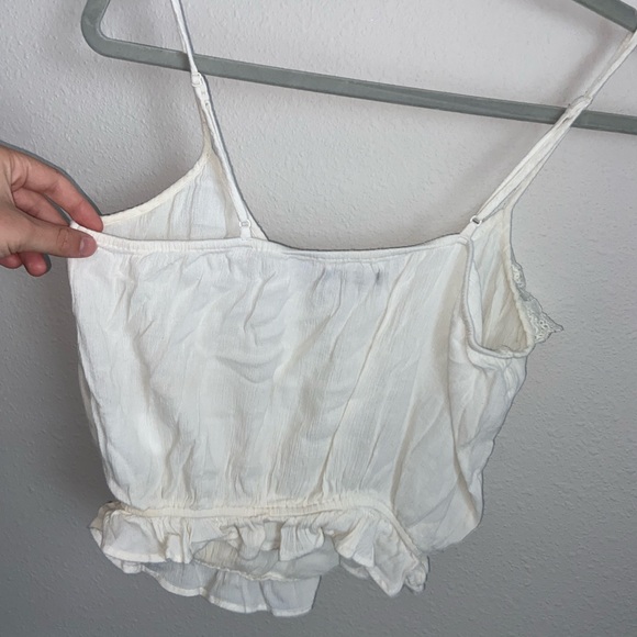 AMERICAN EAGLE - WHITE LACE V-NECK TANK TOP - Picture 6 of 16